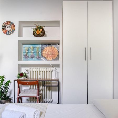 Rosmini13; Lil Gem In Sempione Disctrict Apartment Milan Luaran gambar